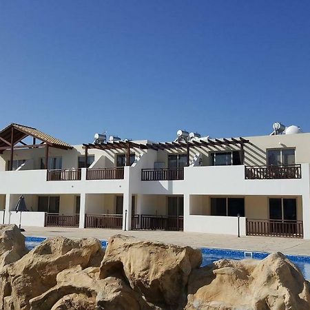 D202 Vanessa Apartments, Peyia Exterior photo